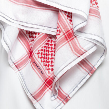 شماغ جفنشى الأحمر